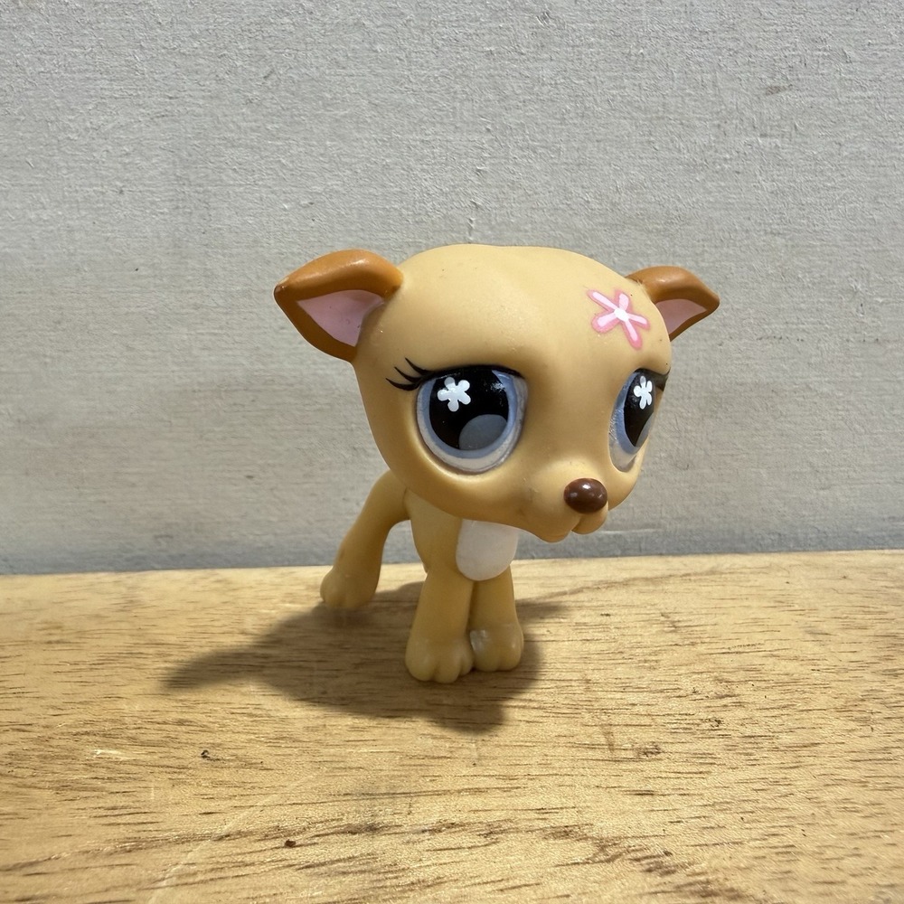 Littlest Pet Shop 498 Greyhound Dog Brown Blue Eyes Vintage 2008 LPS Figure
